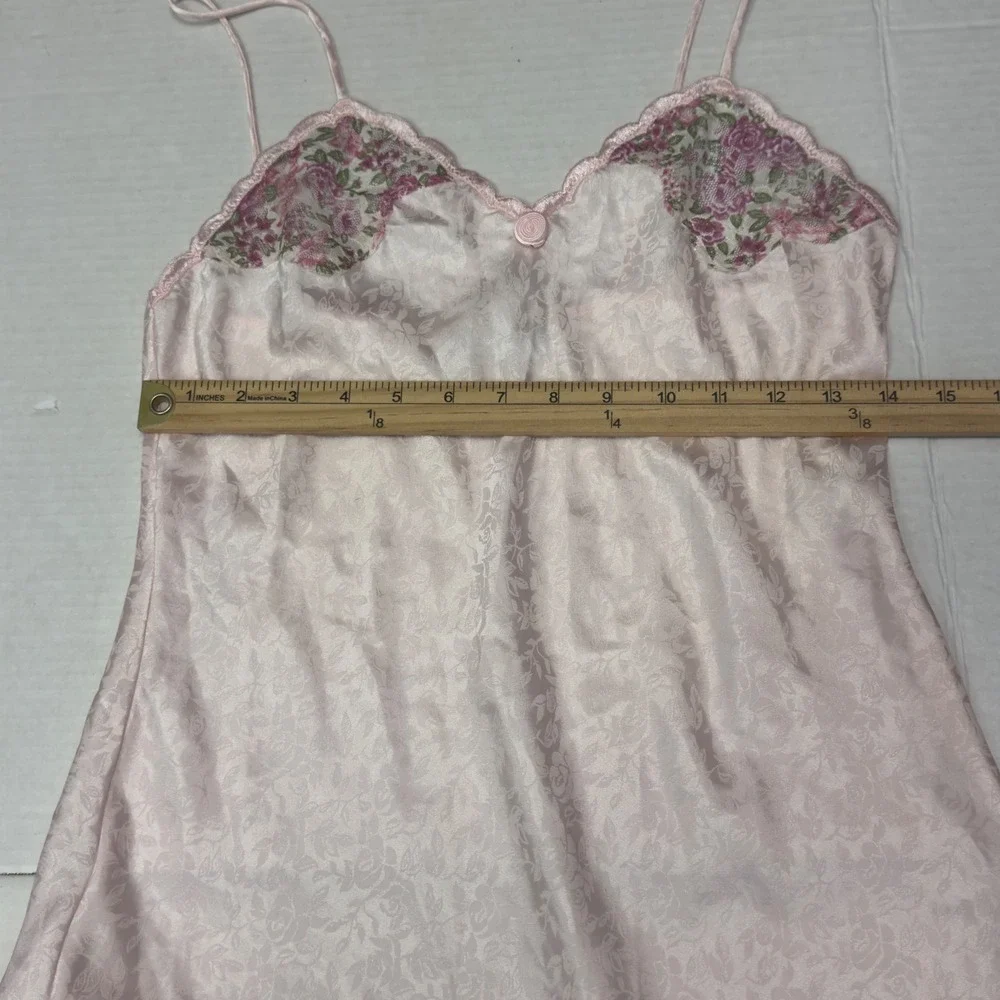 Val Mode Lingerie Nightgown Womens Small Pink Excellent Floral Lace Vintage USA